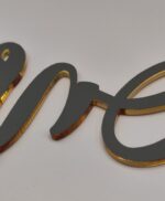 Topper "La multi ani cu nume personalizat", cu suport, din plexiglas (acril) oglinda - imagine 6