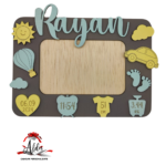 Rama foto bebe nou nascut cu figurine