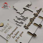 Suport chei tip casuta cu familie - imagine 2