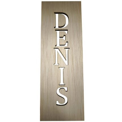 Plachetă lemn personalizată cu nume