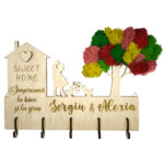 Suport chei tip căsuță cu familie și pisici